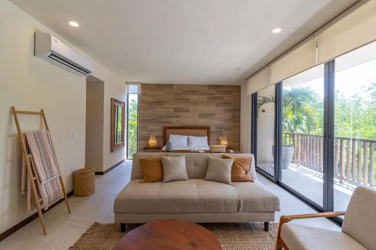 Beautiful Loft Steps From The Beach In Punta Cocos - D101 Isla Holbox